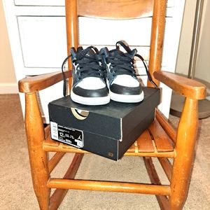 Jordan 1 MID SE Craft (PS). Size 12. Color: black & gray
